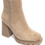 BOTTINES BEIGE À TALON ÉPAIS EN SUÉDINE - Casualmode.fr