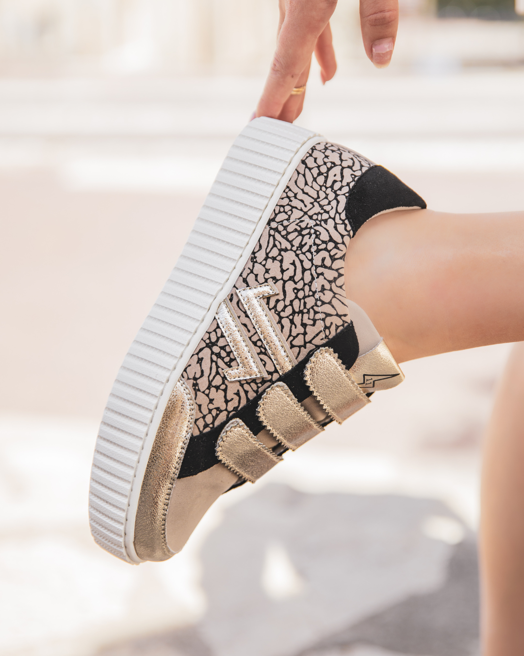 CL11 SNEAKERS - CL83-GOLD - Casualmode.fr